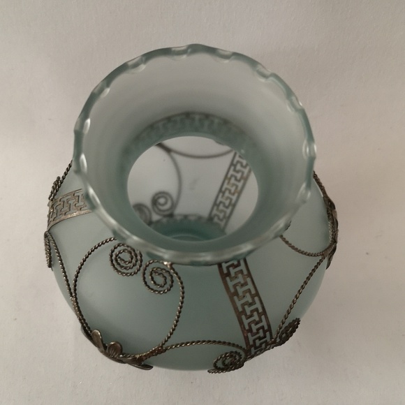Very Sweet Vintage Blue Gray Satin Glass Vase with Lovely Metal Overlay Design - Picture 4 of 5